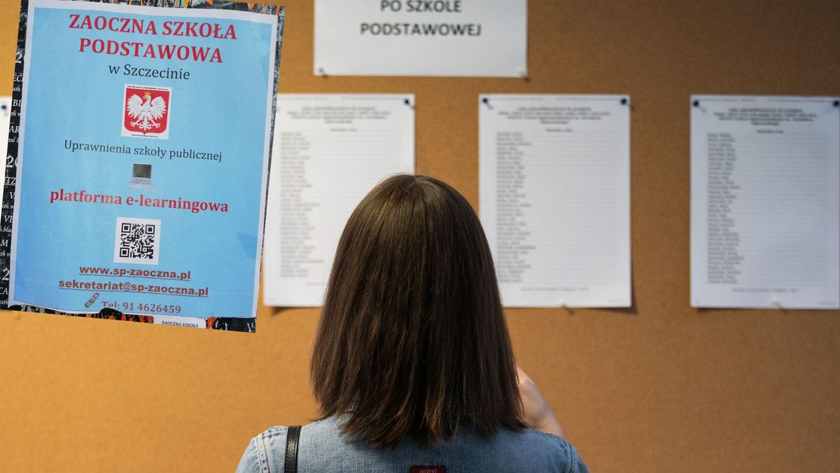 Zajęcia w zaocznej podstawówce odbywają się w weekendy. Ale można się też uczyć przez internet