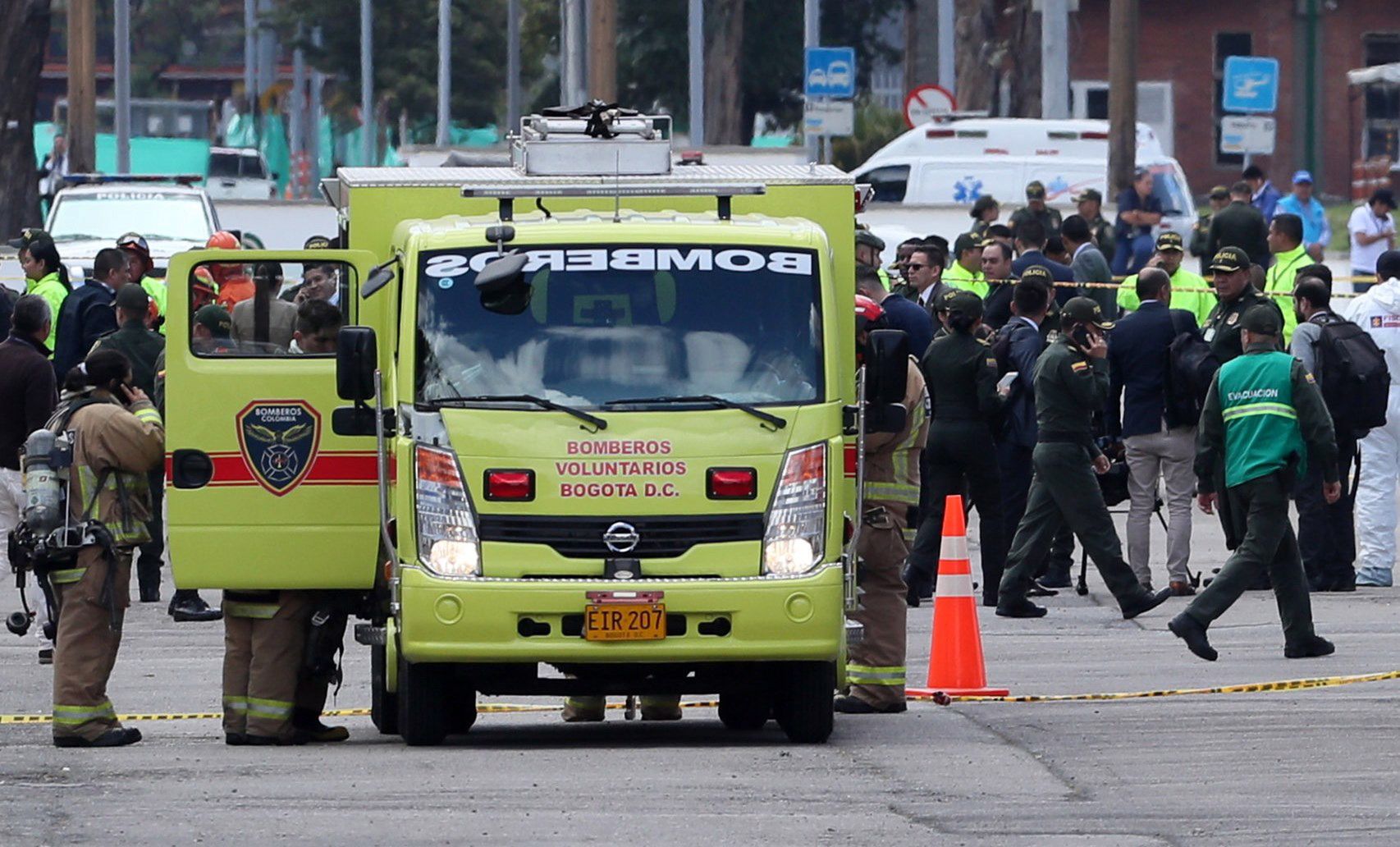 Władze Kolumbii nie podają czy wśród poszkodowanych w wybuchu w akademii policyjnej w Bogocie są cywile
