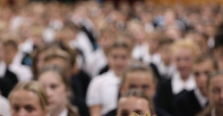 Nękanie w szkole to "selekcja naturalna". Oburzająca reakcja na cierpienie tysięcy dzieci