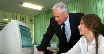 "Nie" dla planu Hausnera oznacza przyspieszone wybory