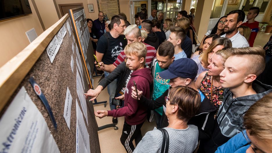 Likwidacja gimnazjów. Zobacz sondaż, co sądzą o niej Polacy?