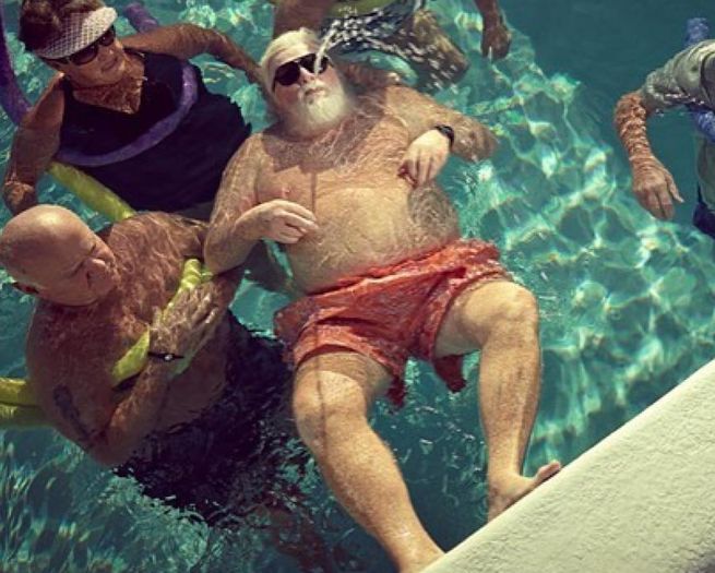 Święty Mikołaj na wakacjach. Zobacz, jak odpoczywa!