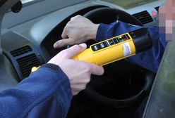 Pijany kierowca zapomniał, gdzie zostawił auto. O pomoc w odnalezieniu poprosił policję