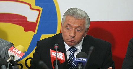 Lepper: nie wykorzystuję prywatnie samolotów rządowych