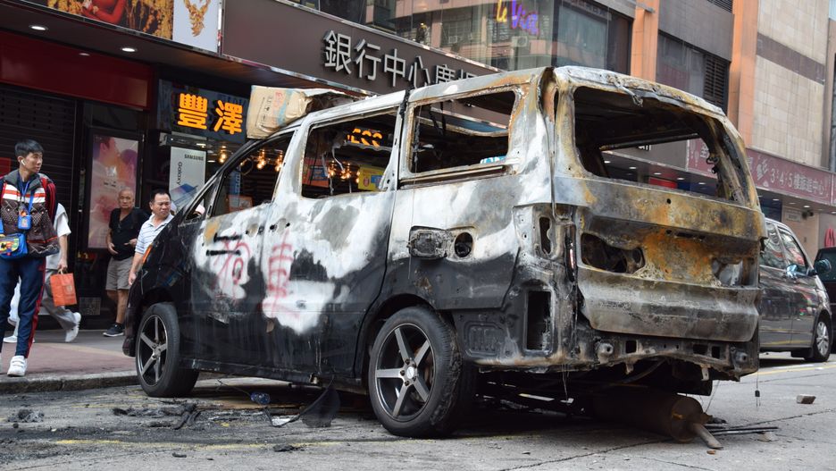 Hongkong walczy o zachowanie autonomii. Protesty na ulicach osiągnęły punkt krytyczny