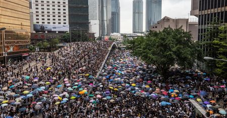 Hongkong. Ostre spięcie na linii Stany Zjednoczone-Chiny
