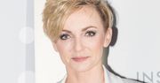 Ania Wyszkoni w skórzanych metalicznych spodniach. Zestawiła je z asymetryczną marynarką [zdjęcia]