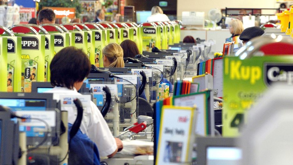 Czas skanowania produktów przez kasjerów jest wnikliwie sprawdzany