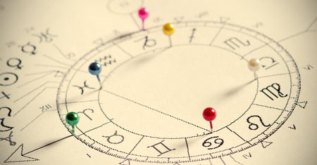 Horoskop tygodniowy od 30 grudnia do 5 stycznia dla wszystkich znaków zodiaku. Sprawdź, co przepowiedziały ci gwiazdy
