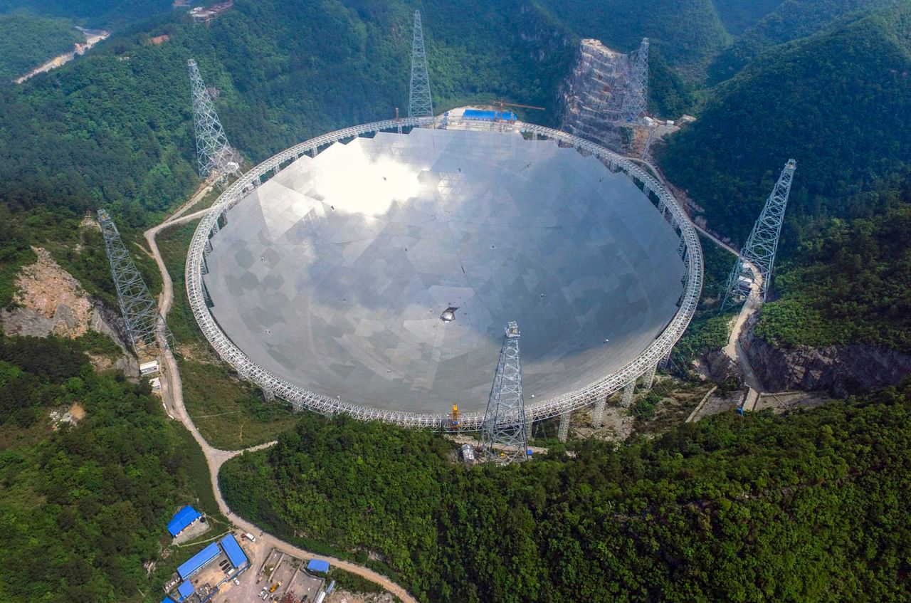 Kosmos. Największy radioteleskop na świecie odebrał dziwne sygnały