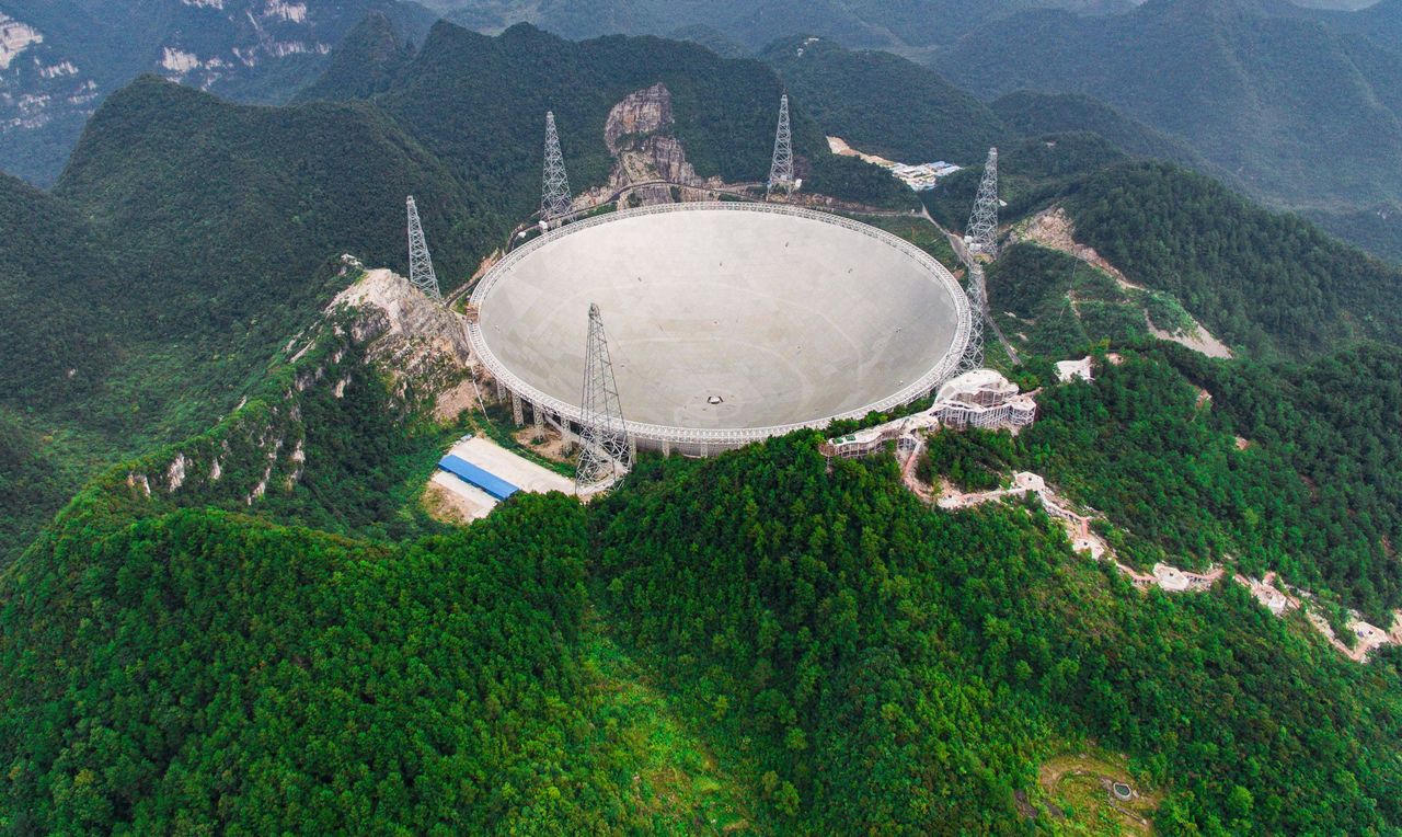 Cicha rewolucja. Chiny szukają pozaziemskich cywilizacji zamiast wyzyskiwać robotników