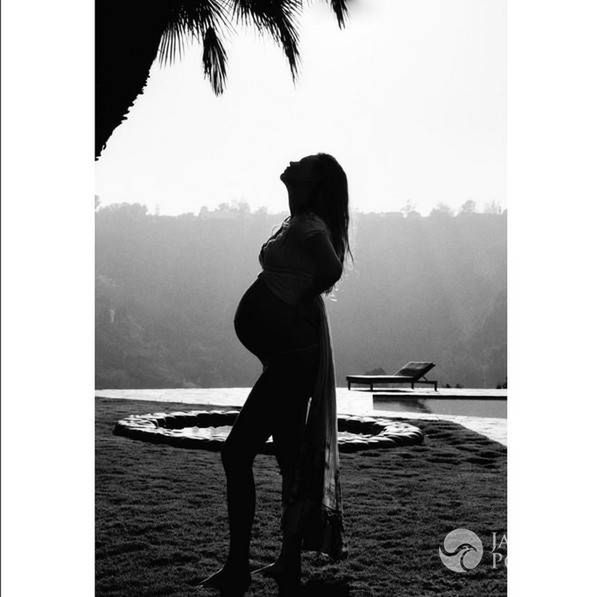 Ciężarna Behati Prinsloo Levine na Instagramie