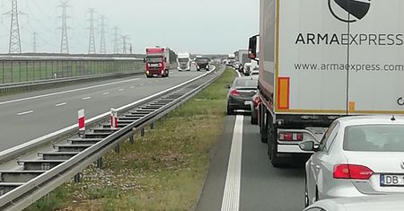 Gigantyczny korek na A4. Wszystko przez remont nawierzchni