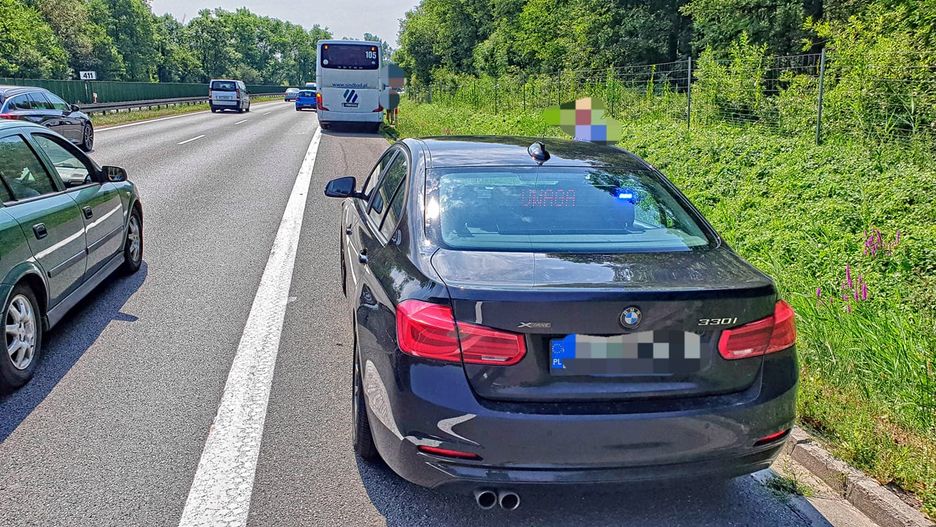 A4. Tworzy się duży korek w stronę Katowic na wysokości podkrakowskiego Tyńca