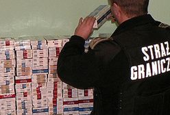 Miał w samochodzie 215 tysięcy papierosów