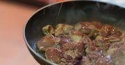 Zanim położysz wątróbkę na patelni, zrób jedną rzecz. Wyjdzie miękka i soczysta