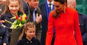 Tym razem to Charlotte była w centrum uwagi. Córka Kate i Williama pośród tłumu zachowywała się jak urodzona królowa