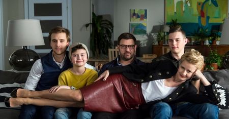Zarobki młodych gwiazd seriali robią wrażenie. Niejeden starszy aktor może im zazdrościć
