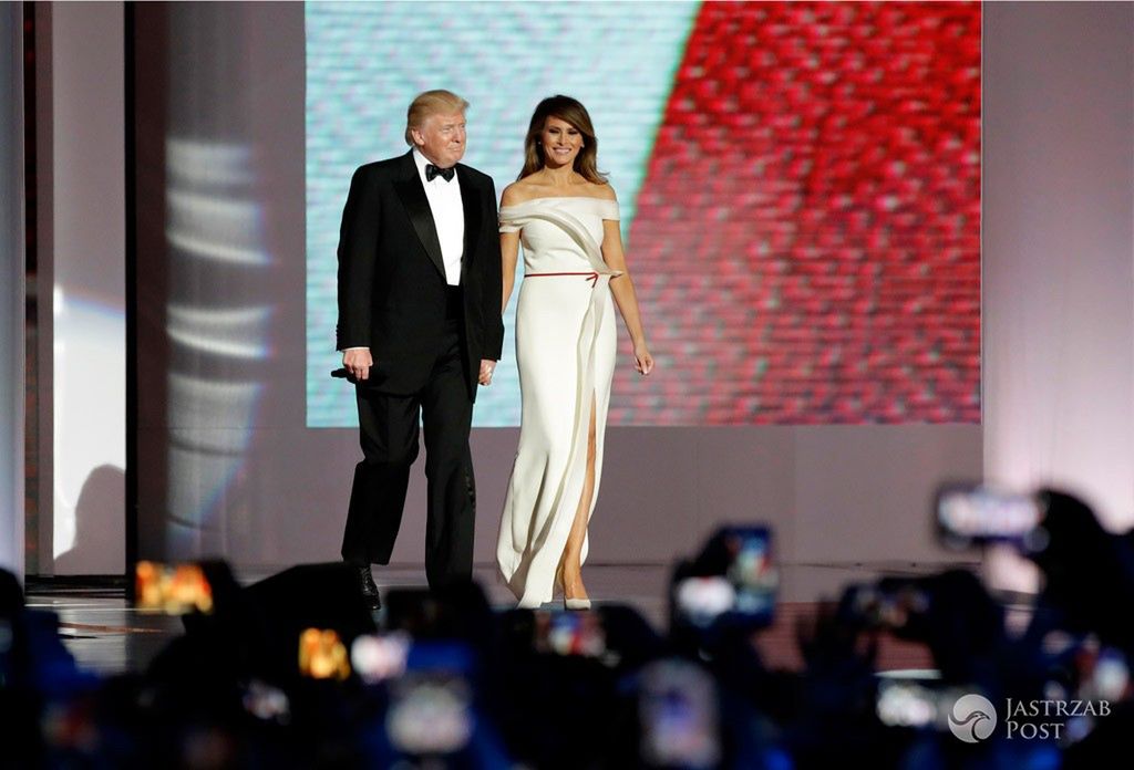 Melania Trump - sukienka podczas pierwszego tańca, czyj projekt?