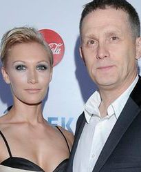 Robert Moskwa z atrakcyjną partnerką na salonach!