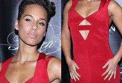 Alicia Keys kusi kobiecymi kształtami!