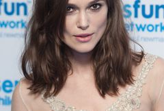 Keira Knightley wyciągnęła z szafy ślubną suknię