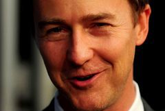 Edward Norton się ożenił!