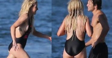 Ellie Goulding: ups, coś jej wyskoczyło!