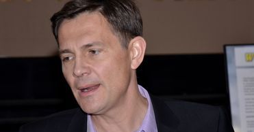 Krzysztof Ibisz walczy o pieniądze z byłymi żonami!