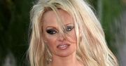 Pamela Anderson założyła perukę