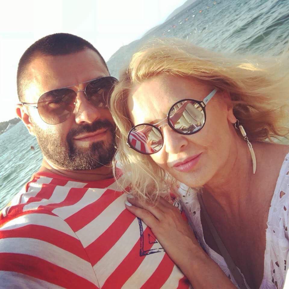 Majka Jeżowska na wakacjach w Turcji, pływa nago w basenie