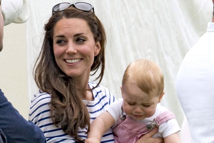 Księżna Kate jest w trzeciej ciąży? Tak twierdzą brytyjskie media!