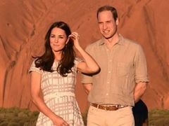 Kate i William zwiedzają Uluru