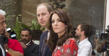 Co za kreacja! Księżna Kate i książę William odwiedzili hotel Taj Mahal