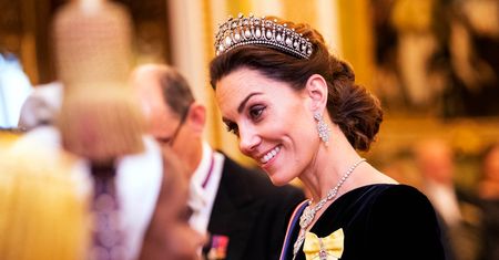Olśniewająca księżna Kate. Błyszczała na przyjęciu dla dyplomatów