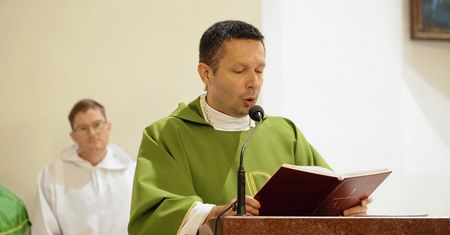 Ukarano go za abpa Paetza. Ksiądz Daniel Wachowiak znowu może mówić