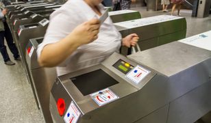 Warszawa. Nielegalnie doładowywali karty miejskie, ZTM stracił miliony złotych