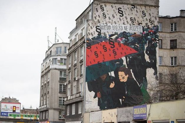 Powstał mural upamiętniający "czarne protesty" Polek