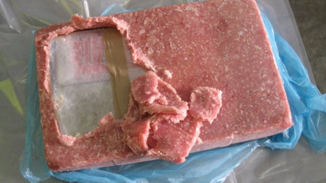 Wielka Brytania. 200 kg kokainy znalezione w zamrożonym mięsie 