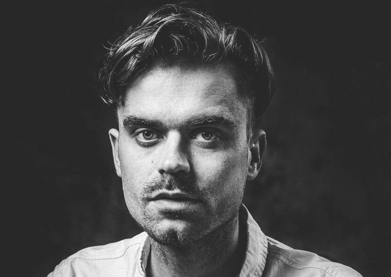 Czy Polacy umieją rozmawiać o seksie? Kuba Czekaj: "wypieramy brudną sferę dojrzewania"