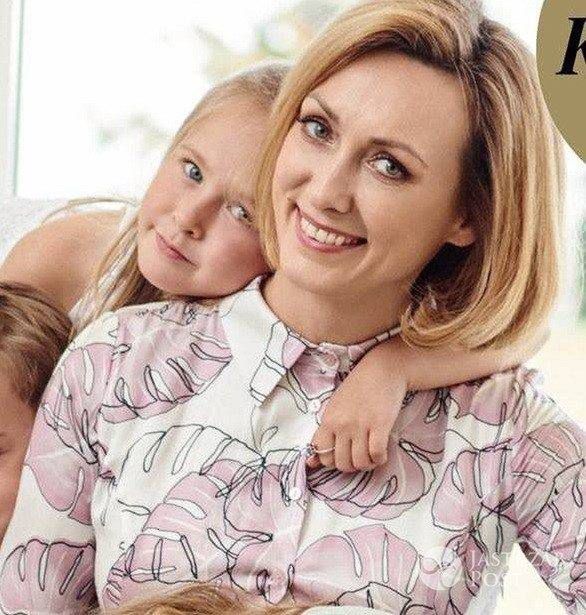Anna Kalczyńska z córką w Gali