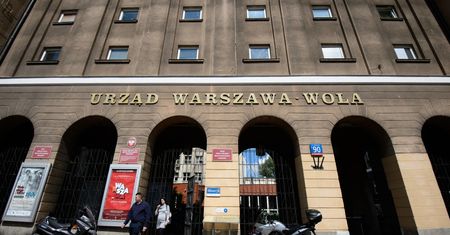 Wolski radny PO dobrowolnie poddał się karze. Oskarżono go o hejt w sieci