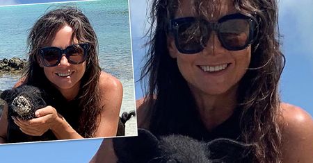 Kinga Rusin w bikini na plaży ze świnkami. Zdradziła sekret idealnej sylwetki – jest mu wierna od 6 lat