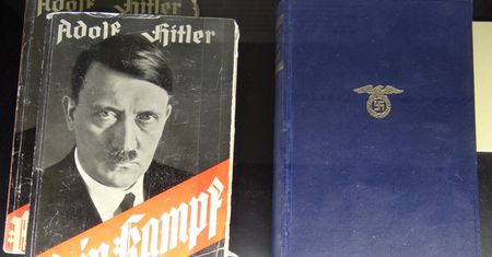 "Mein Kampf" bestsellerem w Niemczech