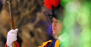 Żandarmeria watykańska przyłączy się do Interpolu