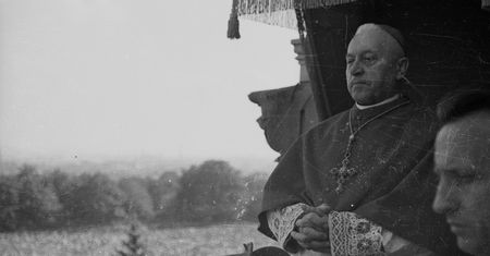 Polski kardynał na drodze do świętości. Weto amerykańskich Żydów