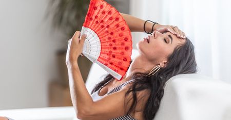 Sposób mojej mamy na upał w mieszkaniu. Pozwala komfortowo znieść gorące temperatury