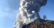 Włochy. Erupcja wulkanu na wyspie Stromboli niedaleko Sycylii. Nie żyje turysta