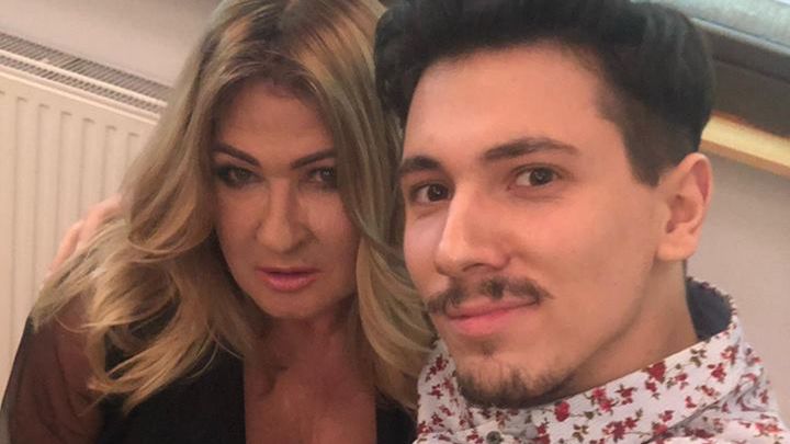 Beata Kozidrak i reporter Wirtualnej Polski na spektaklu "Być jak Beata" w Teatrze Współczesnym w Szczecinie