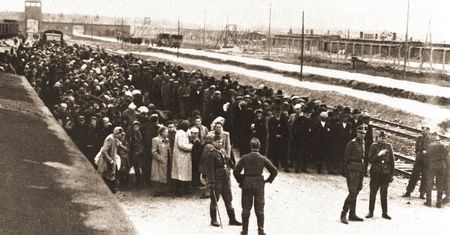 Esesman z pierwszej ławki. Josef Mengele, prymus z Auschwitz